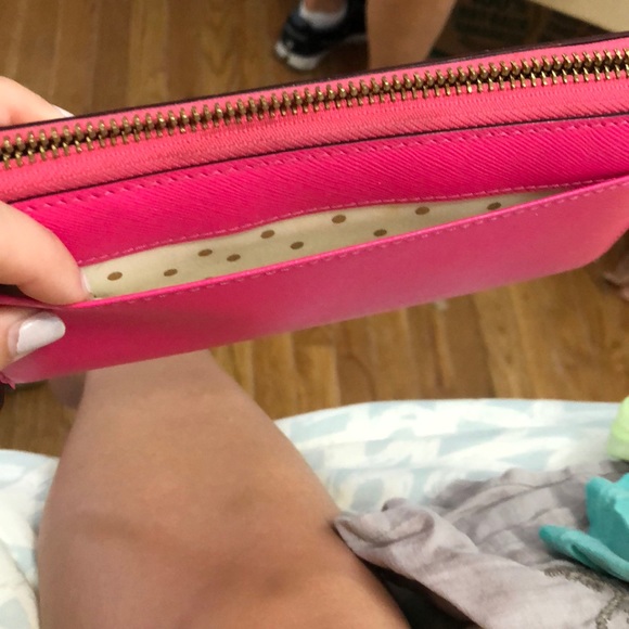 Kate Spade Wallet - Picture 5 of 5